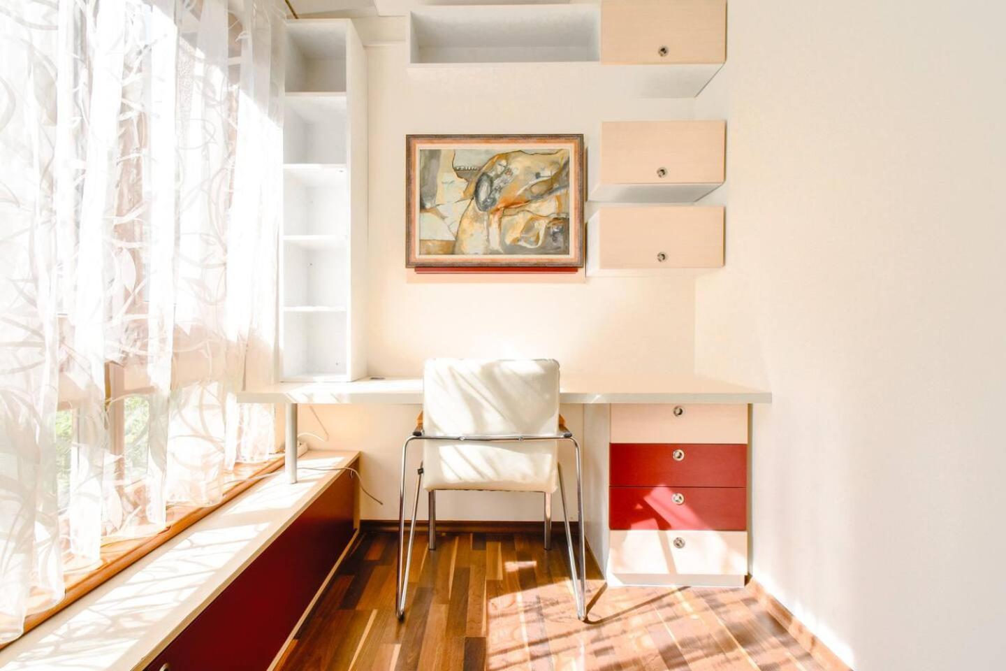 Apartament 2bdr Location Acs Separate Kitchen Sofia